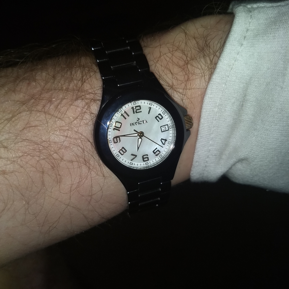 Invicta woman's ceramic watch - Picture 4 of 6